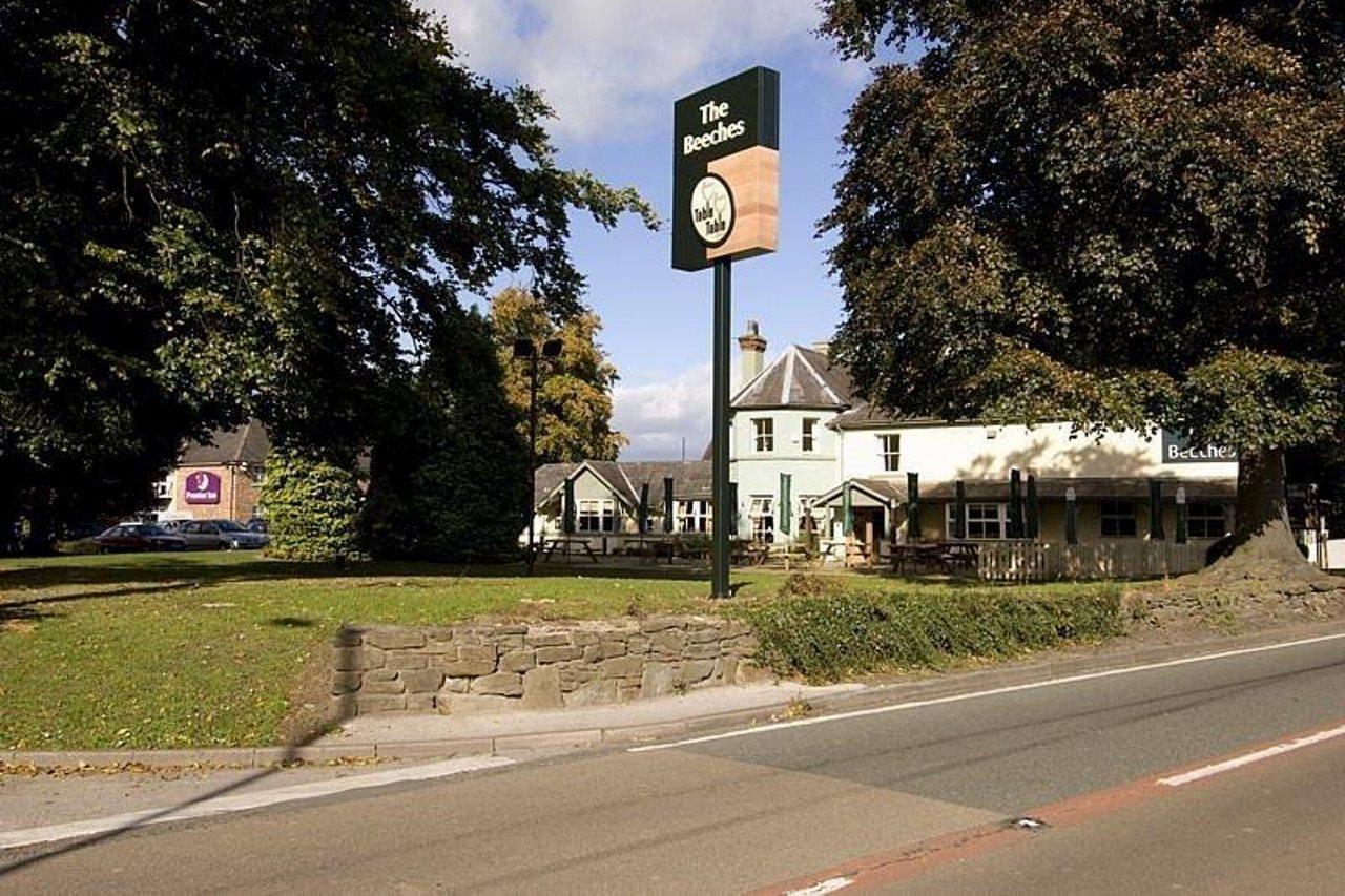Premier Inn Wrexham North Exteriör bild